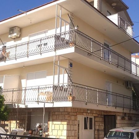 Apartmani Mila A1 & A2 & 3 Trogir Exterior photo