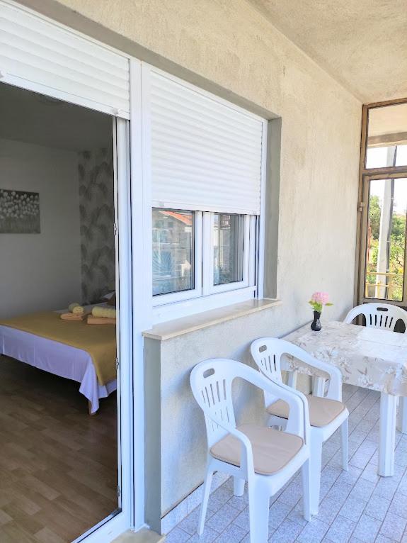 Apartmani Mila A1 & A2 & 3 Trogir Exterior photo